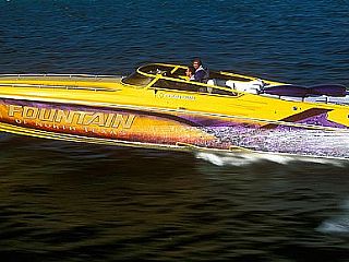 Fountain Sport Boat 47 Lightning