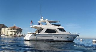 President 630 Pilothouse with FRP hardtop
